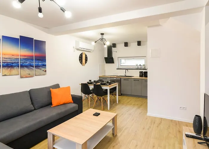 Antracytowy Zakatek Łeba